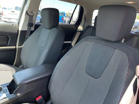 Used 2017 GMC Terrain SLE FWD image 13