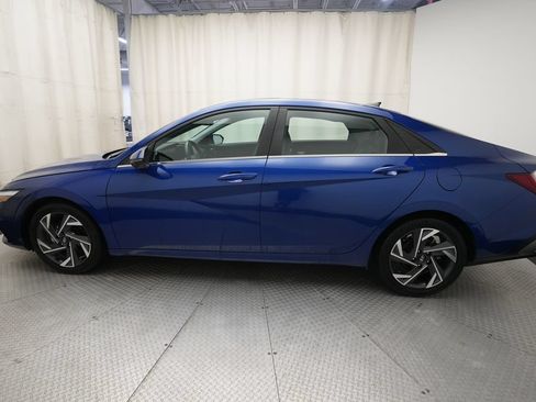 Used 2024 Hyundai Elantra Limited FWD image 22