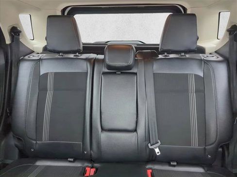 Used 2020 Ford EcoSport SES image 21