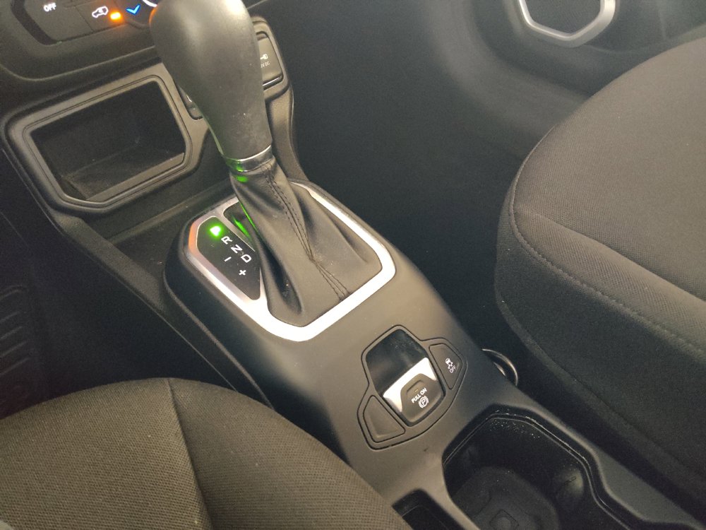 Used 2021 Jeep Renegade Sport FWD image 26