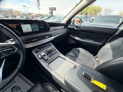 Used 2021 Hyundai Palisade Limited image 20