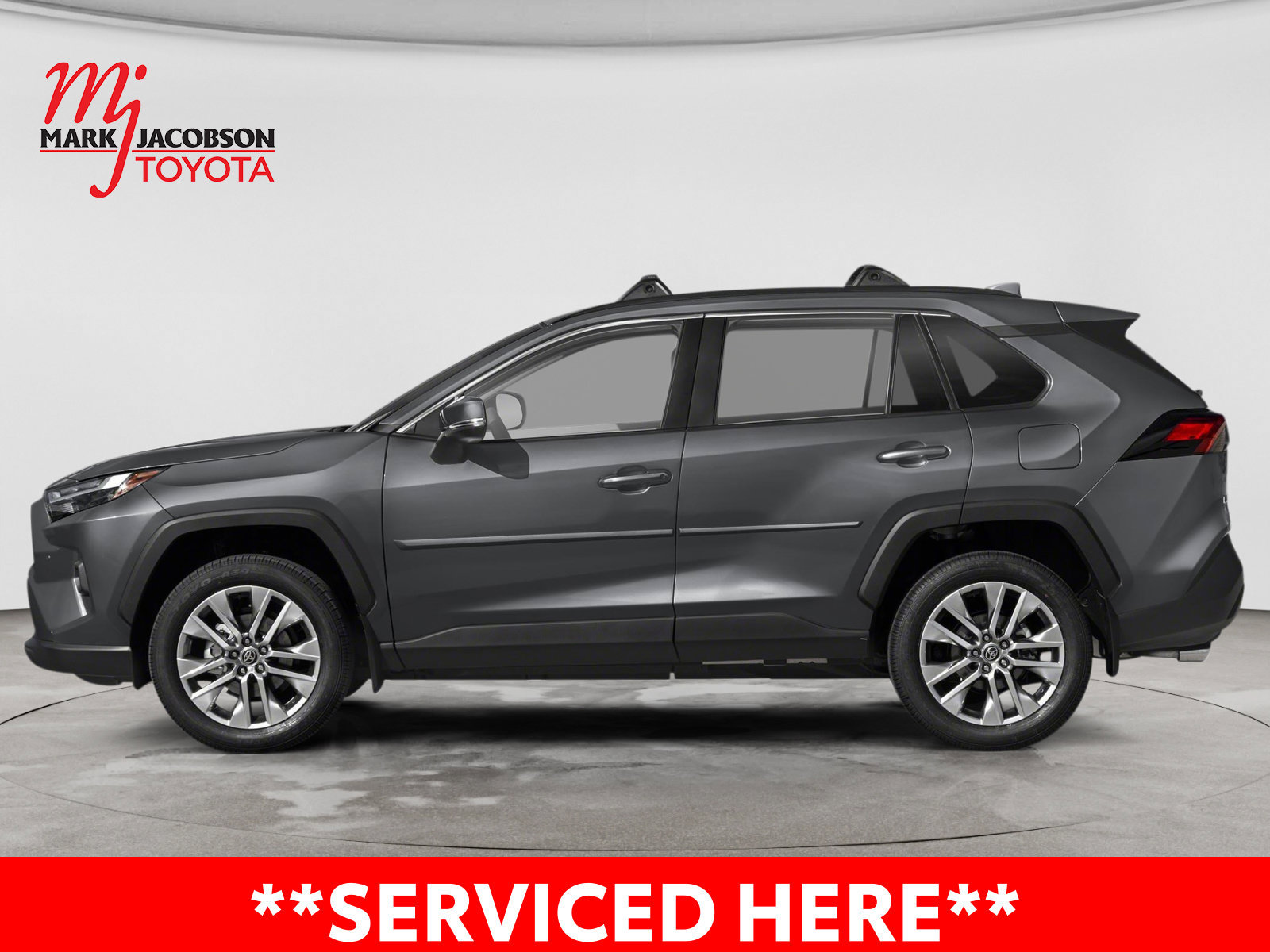 Used 2023 Toyota RAV4 XLE FWD image 5