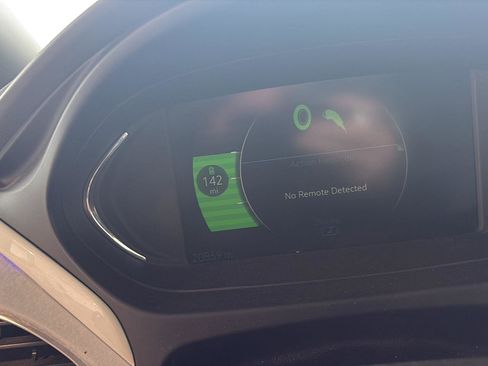 Used 2019 Chevrolet Bolt Premier w/ Infotainment Package image 11