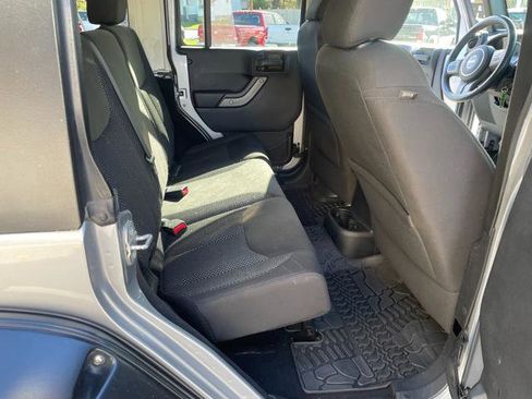 Used 2016 Jeep Wrangler Unlimited Sport image 25