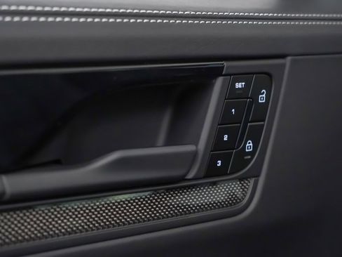 Certified 2025 Porsche Cayenne GTS image 23