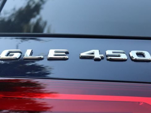 Used 2020 Mercedes-Benz GLE 450 4MATIC image 53