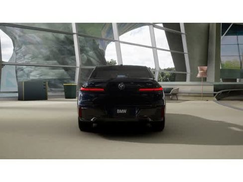 New 2026 BMW 740i w/ Luxury Rear Seating Package image 5
