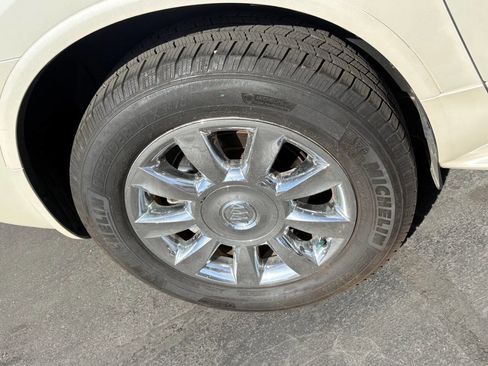 Used 2014 Buick Enclave Leather w/ Trailering Provision Package image 10