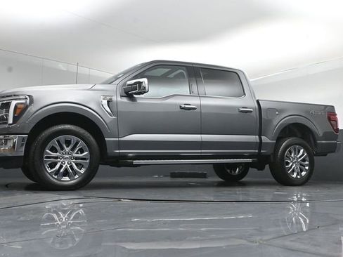 Certified 2024 Ford F150 Lariat w/ Tow/Haul Package AWD/4WD image 41