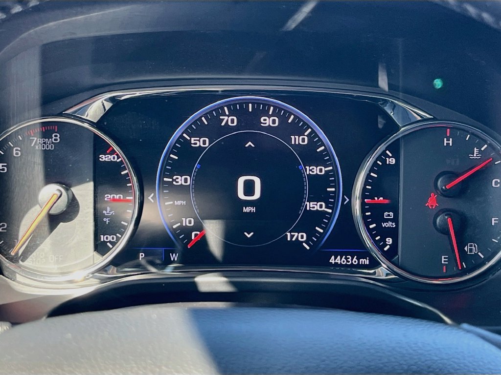 Used 2022 GMC Acadia AT4 w/ Technology Package AWD/4WD image 12
