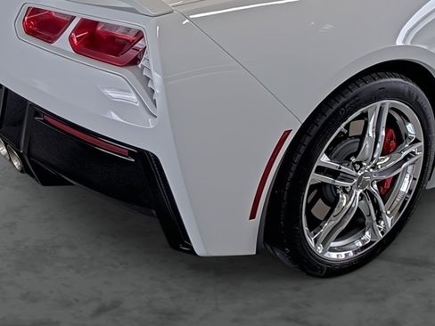 Used 2016 Chevrolet Corvette Stingray Coupe w/ 2LT Preferred Equipment Group RWD image 13