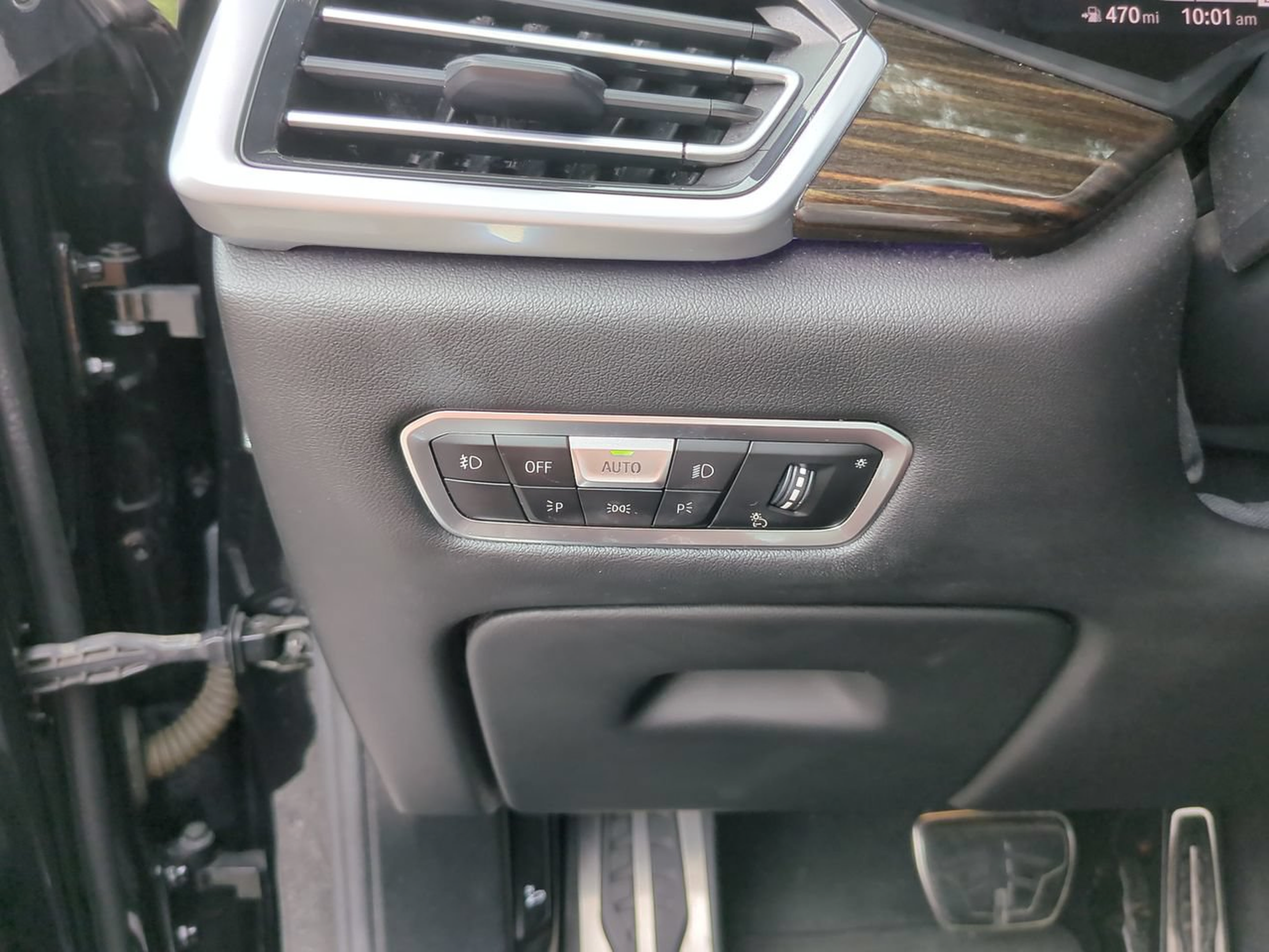 Used 2020 BMW X5 sDrive40i w/ M Sport Package RWD image 14