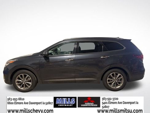 Used 2019 Hyundai Santa Fe XL SE image 8