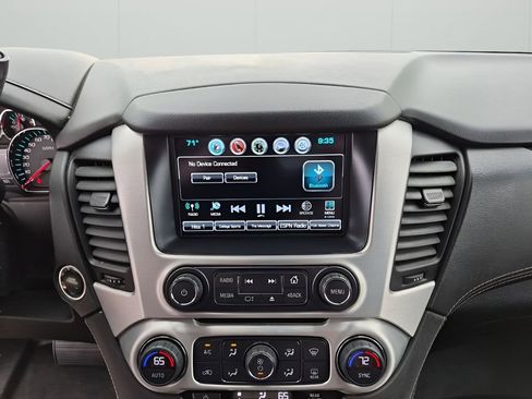 Used 2017 GMC Yukon XL SLT w/ Open Road Package image 41