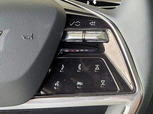 New 2026 Cadillac Escalade IQL Sport 1 w/ LPO, ONYX Package AWD/4WD image 25