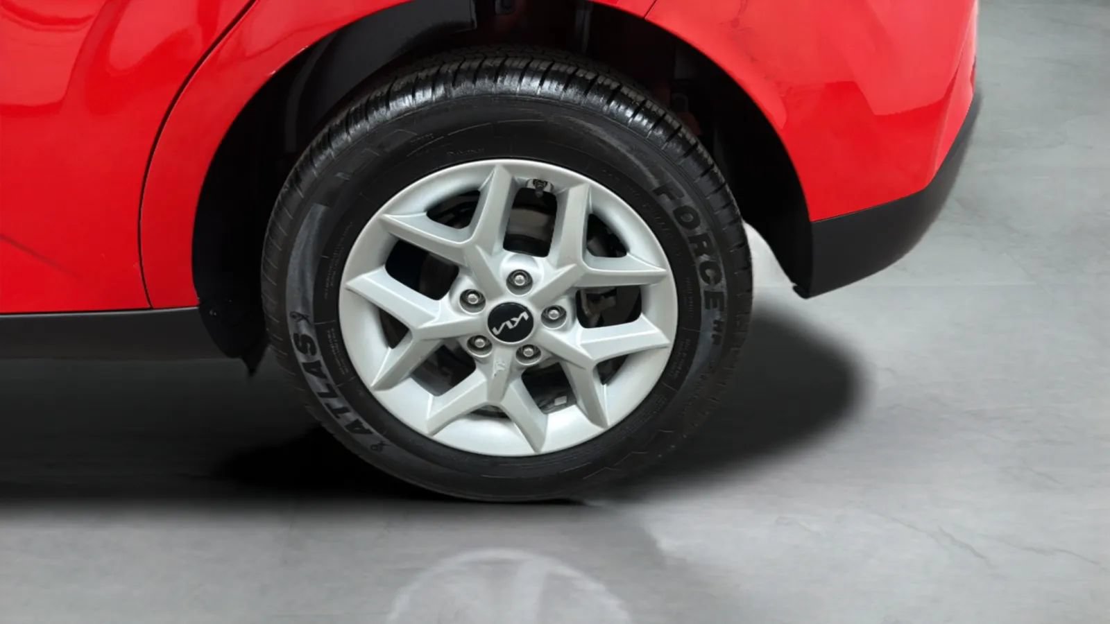 Used 2023 Kia Soul LX w/ Option Group 015 FWD image 26