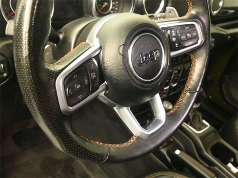 Used 2022 Jeep Wrangler Unlimited Rubicon w/ Xtreme Recon 35" Tire Package image 14