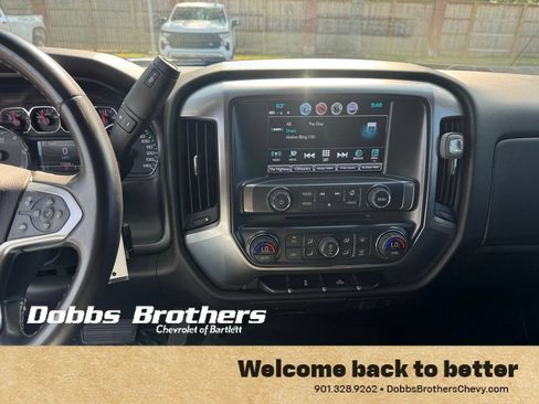 Used 2018 Chevrolet Silverado 1500 LT w/ All Star Edition AWD/4WD image 28
