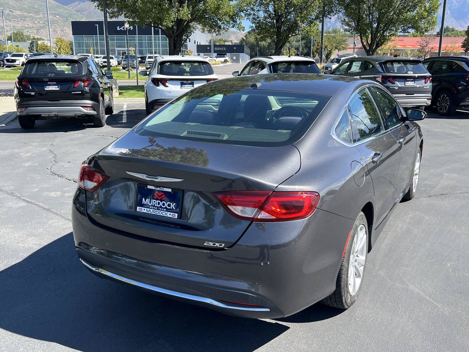Used 2015 Chrysler 200 Limited w/ Convenience Group FWD image 16