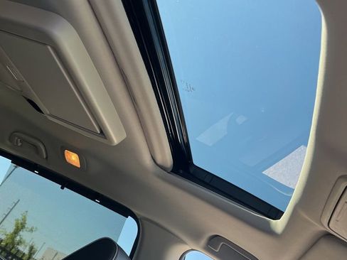 Certified 2026 Honda Odyssey Elite image 32