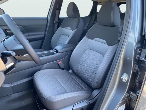 New 2026 Nissan Kicks SV image 13