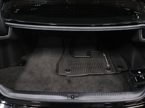 Used 2015 Lexus RC F image 17