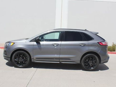 Used 2022 Ford Edge SE w/ Black Appearance Package AWD/4WD image 8