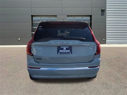 New 2026 Volvo XC90 B6 Plus w/ Protection Package Premier image 6