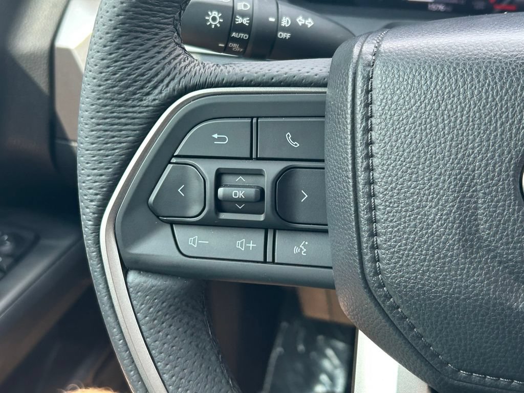 Certified 2026 Toyota Tacoma TRD Sport AWD/4WD image 36
