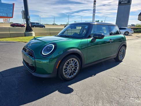 Certified 2025 MINI Cooper S image 6