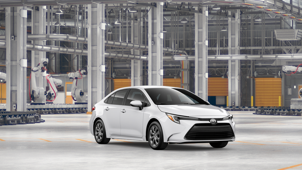 New 2027 Toyota Corolla LE w/ Carpet Mat Package (TMS) FWD image 15