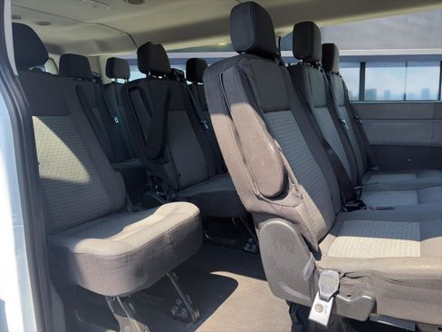 Used 2020 Ford Transit 350 XLT RWD image 19