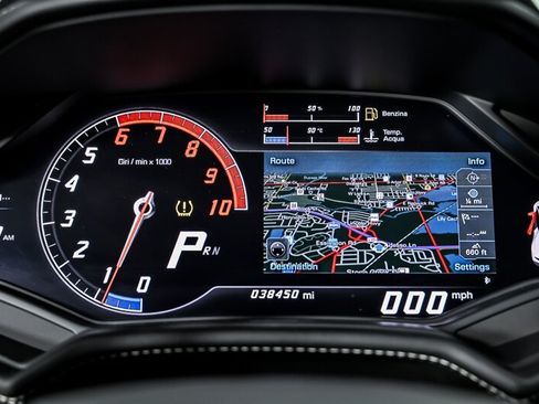 Used 2015 Lamborghini Huracan LP 610-4 AWD/4WD image 25