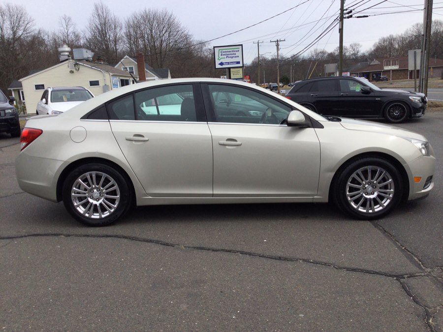Used 2013 Chevrolet Cruze Eco w/ Enhanced Safety Package FWD image 7