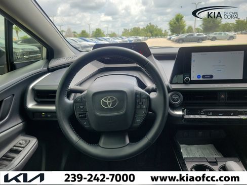 Used 2024 Toyota Prius LE FWD image 16