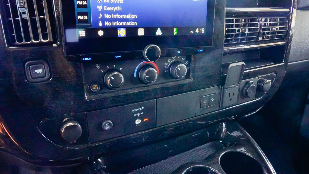 New 2026 GMC Savana 2500 Extended w/ Driver Convenience Package RWD image 21