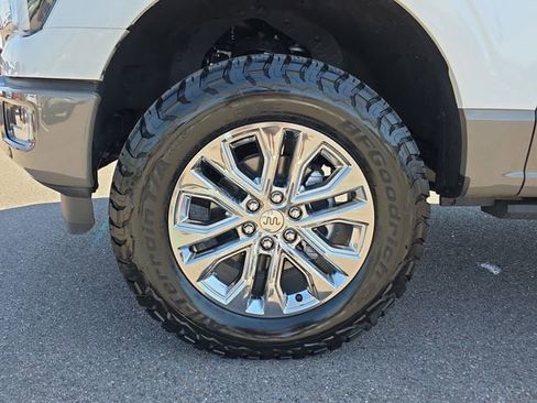 Used 2025 Ford F150 King Ranch w/ FX4 Off-Road Package image 9