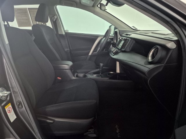 Used 2017 Toyota RAV4 LE w/ Carpet Mat Package FWD image 30