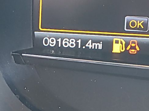 Used 2017 Ford Explorer XLT w/ Equipment Group 202A image 23