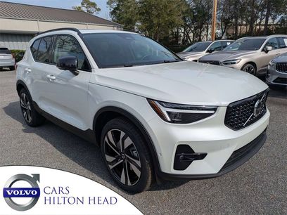 New 2026 Volvo XC40 B5 Ultra w/ Protection Package Premier