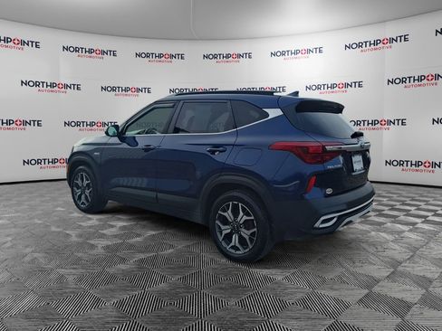 Used 2021 Kia Seltos EX image 4