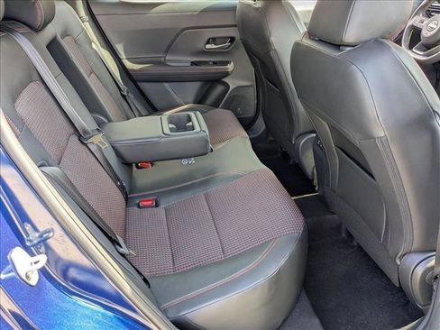 Certified 2025 Nissan Kicks SR image 19