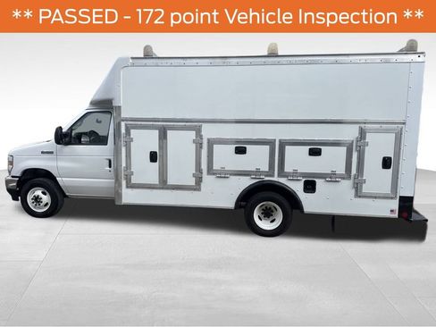 Certified 2025 Ford E-450 and Econoline 450 Super Duty w/ Power Equipment Group image 2