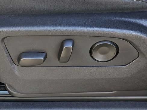 Used 2024 Chevrolet Silverado 2500 LTZ w/ LTZ Premium Package image 27