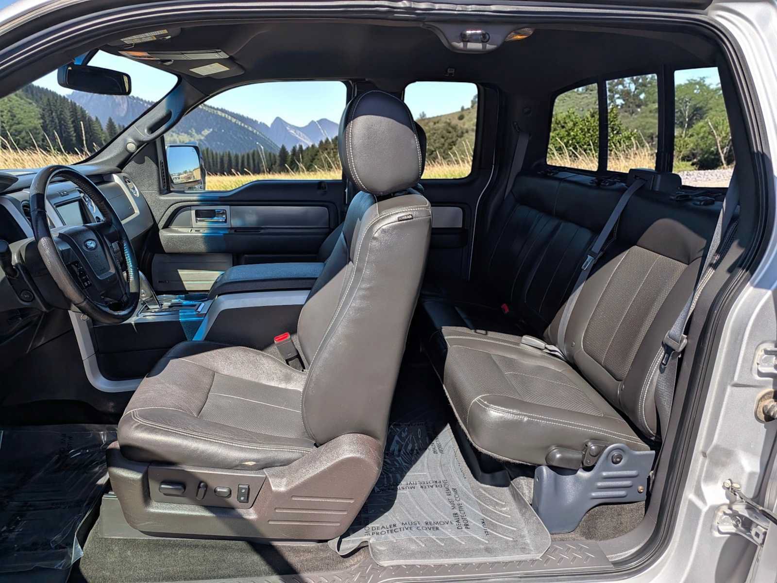 Used 2014 Ford F150 FX4 w/ Equipment Group 402A Luxury AWD/4WD image 12
