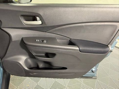Used 2015 Honda CR-V LX image 46