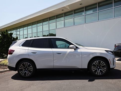 New 2026 BMW X3 xDrive30i w/ Premium Package AWD/4WD image 4