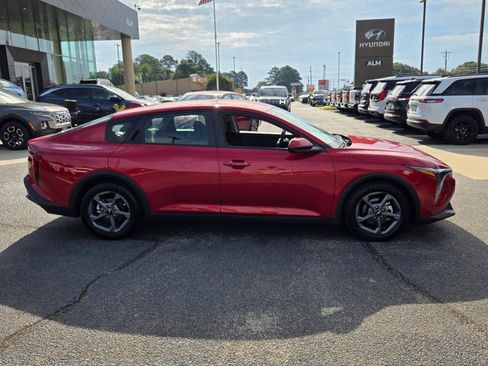 Used 2025 Kia K4 FWD image 14