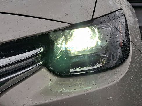 Certified 2024 MAZDA CX-90 Plug-In Hybrid w/ Premium Pkg image 11