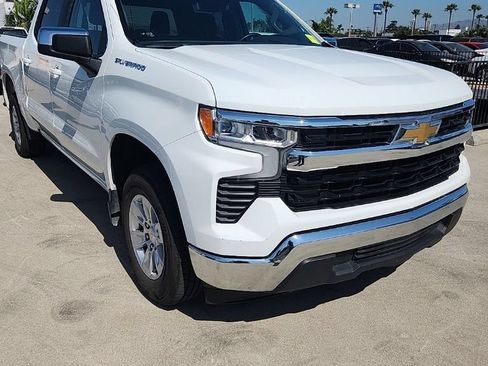 Certified 2025 Chevrolet Silverado 1500 LT RWD image 1